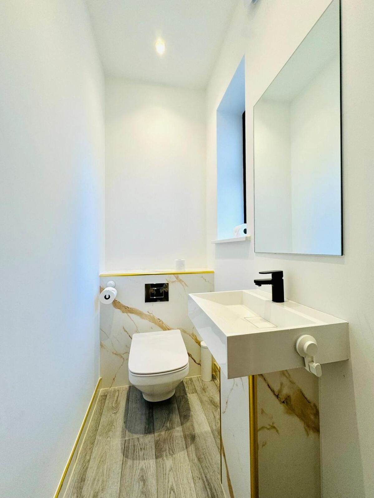 Apartment Premium 3-bed - Heart Of Town - Walk To Bournemouth